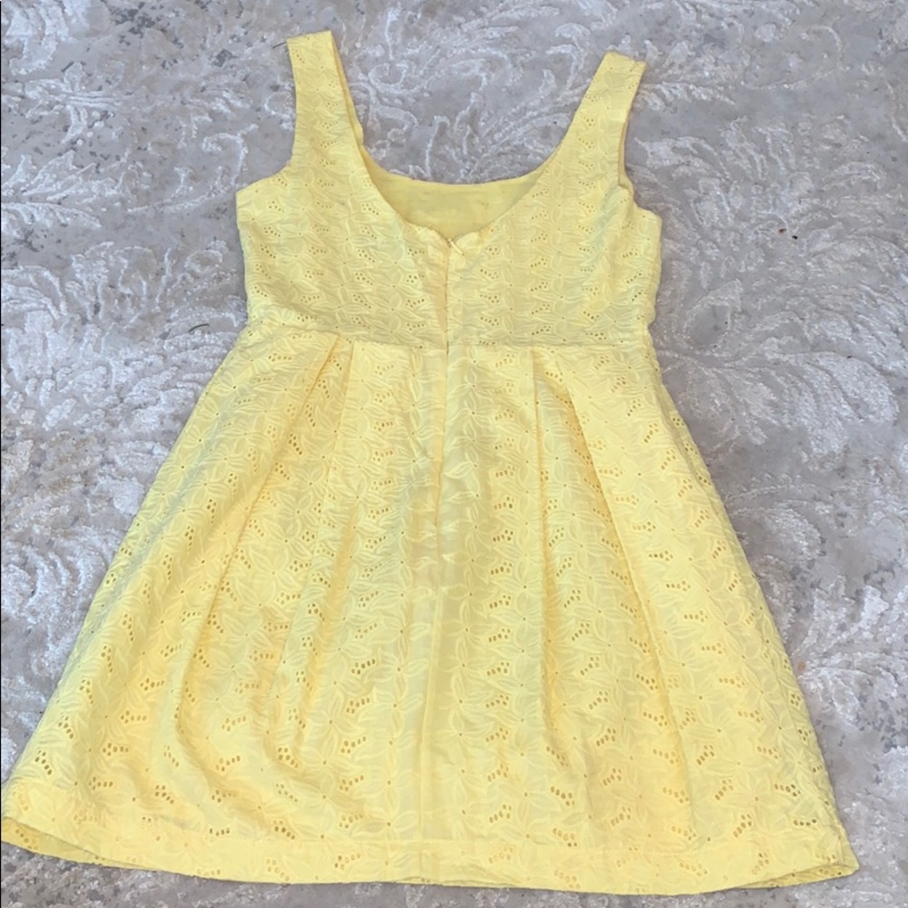 Yellow crochet mini dress - Picture 2 of 2